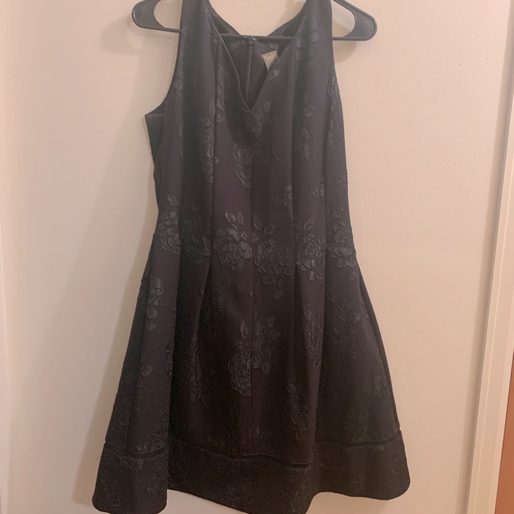 Taylor - Black Floral V Neck Line Dress